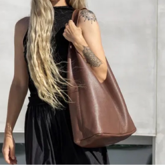 Made In Italy Boho Leather Tote Bag - Picture 9 of 9